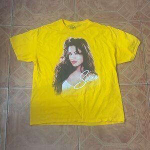 Selena Official Merchandise Adult Yellow Short Sleeve Graphic T-Shirt Size XL